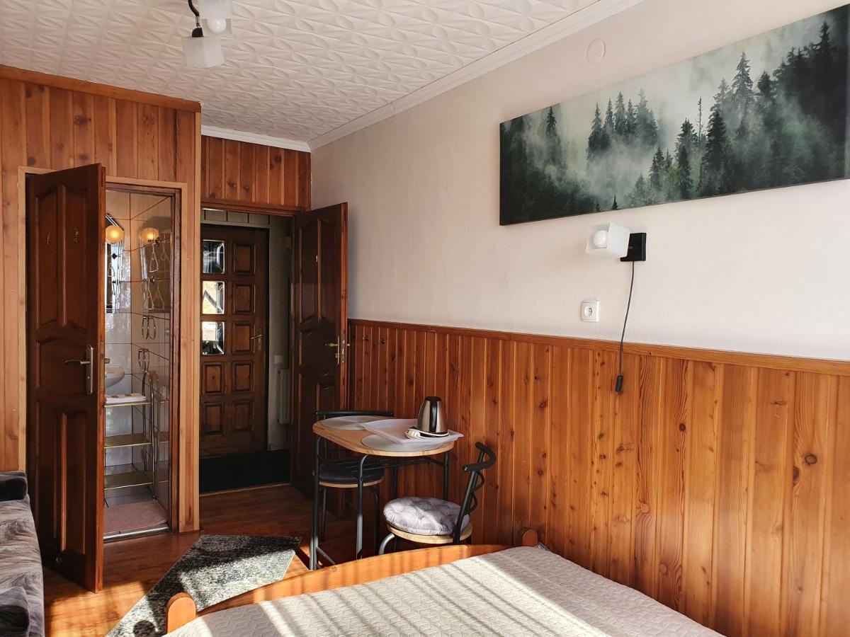 Pokoje Goscinne Angelika Weichsel Exterior foto