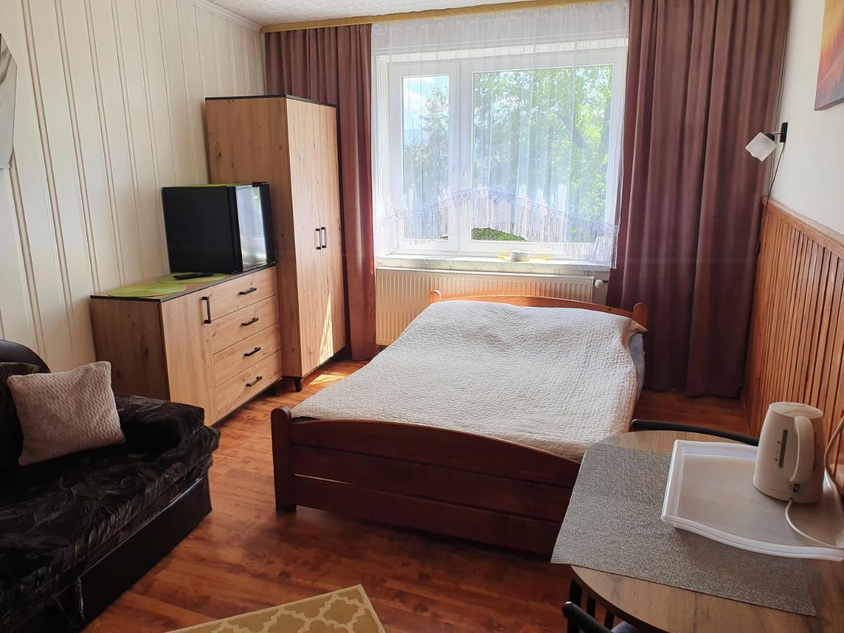 Pokoje Goscinne Angelika Weichsel Exterior foto